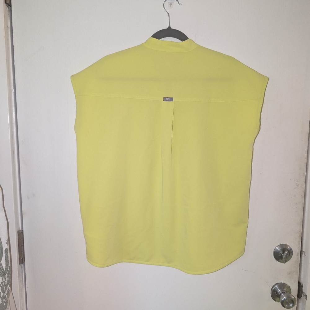 Figs Scrubs - Rafaella top - Limited Edition color Citron - Size S - Picture 4 of 4